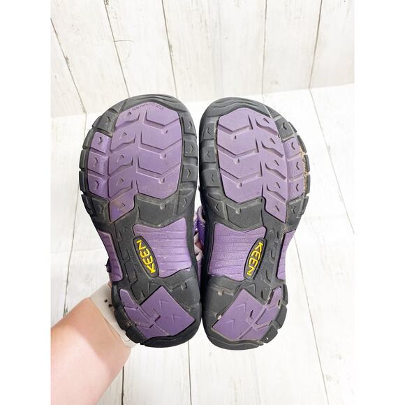 Keen Purple Sandals Washable Youth Size 2 - Picture 3 of 7